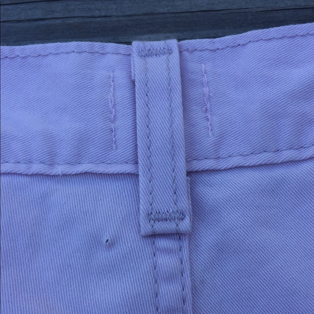 SOLD 💲NWT Levi’s pinkish light purple cuffed shorts - Picture 6 of 6